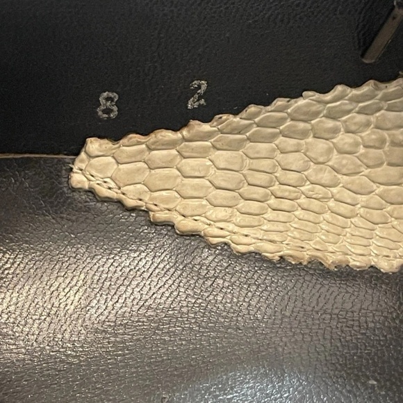 Belvedere Hand Made Two Tone Genuine Lizard Crocodile Shoe Black/White Size 8